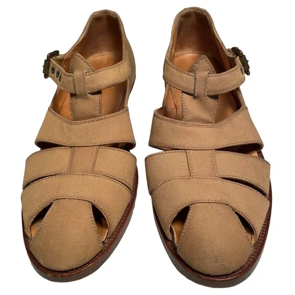 Vintage POLO RL fisherman shoes. Tan fabric, leather sole, wood heel. 7…