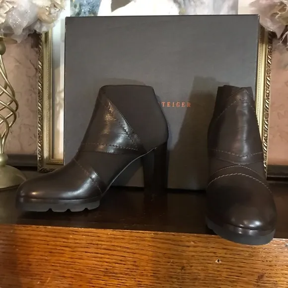 WALTER STEIGER BROWN LEATHER AND STRETCH FABRIC HEELED BOOTIES NIB (35.5)