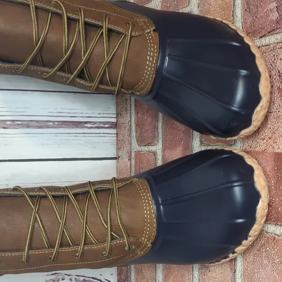 Weatherproof Vintage Tan and Navy Blue Men's Adam Duck Boots Size 12