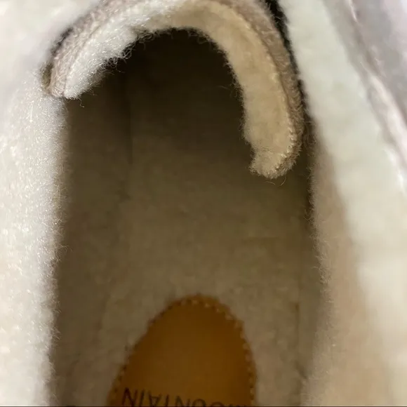 White Mountain Grey Brown Sherpa Lined Suede Scotch Guarded Bootie Size 9.5
