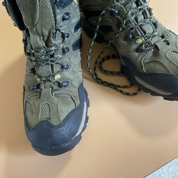 Wolverine Men's Green Hiking Boots size 11