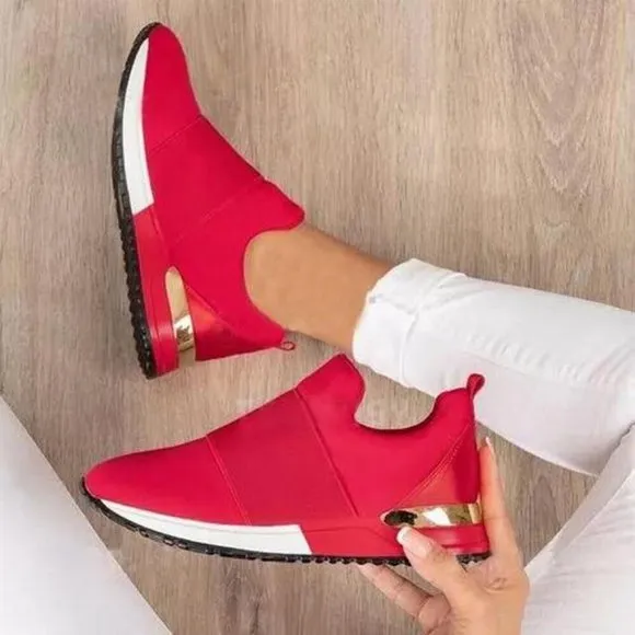 Women Loafers Sneakers Ladies Slip On Lightweight Fashion Casual  Comfort Shoes