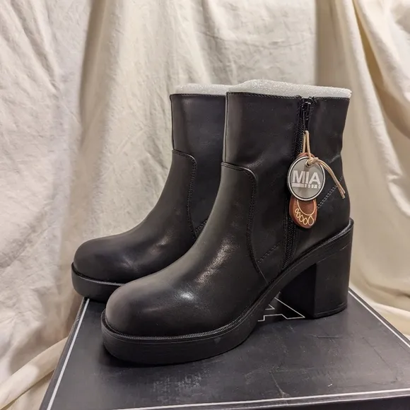Womens MIA McKenna Ankle Boot - Black | NEW in BOX!!!!🖤🔥