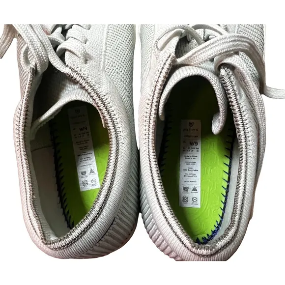 Women’s Rothy's Sneakers Sea Green Size 9