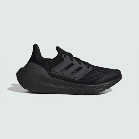 Women’s Size 6.5 Or Men’s Size 5.5 Adidas Ultraboost Light Core Black Shoes