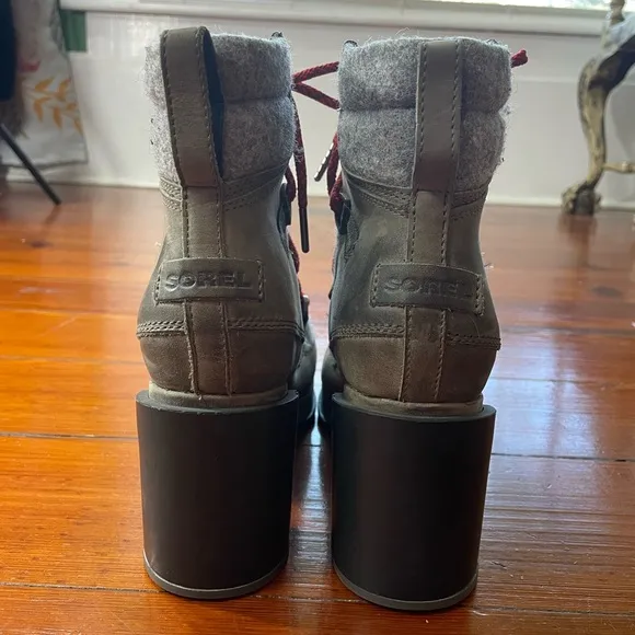 Women’s Sorel Blake Lace Up Hiker Inspired Leather Heeled Bootie ~ Size 9