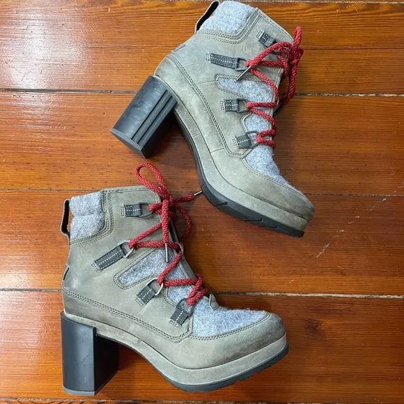 Women’s Sorel Blake Lace Up Hiker Inspired Leather Heeled Bootie ~ Size 9